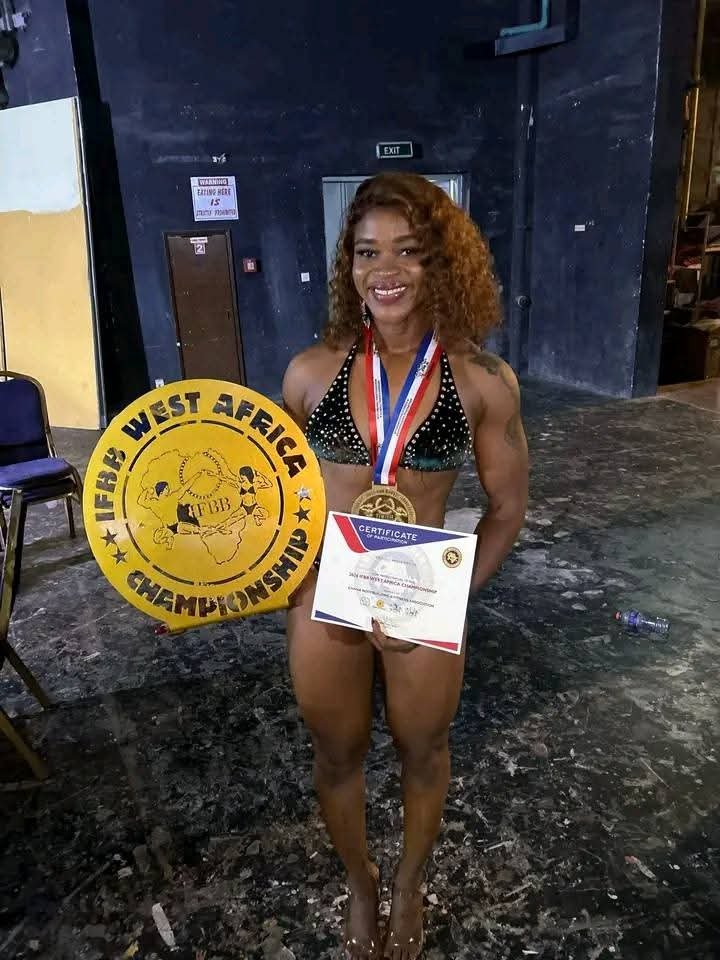 Bodybuilding : Safoura Compaoré offre l'or à la nation