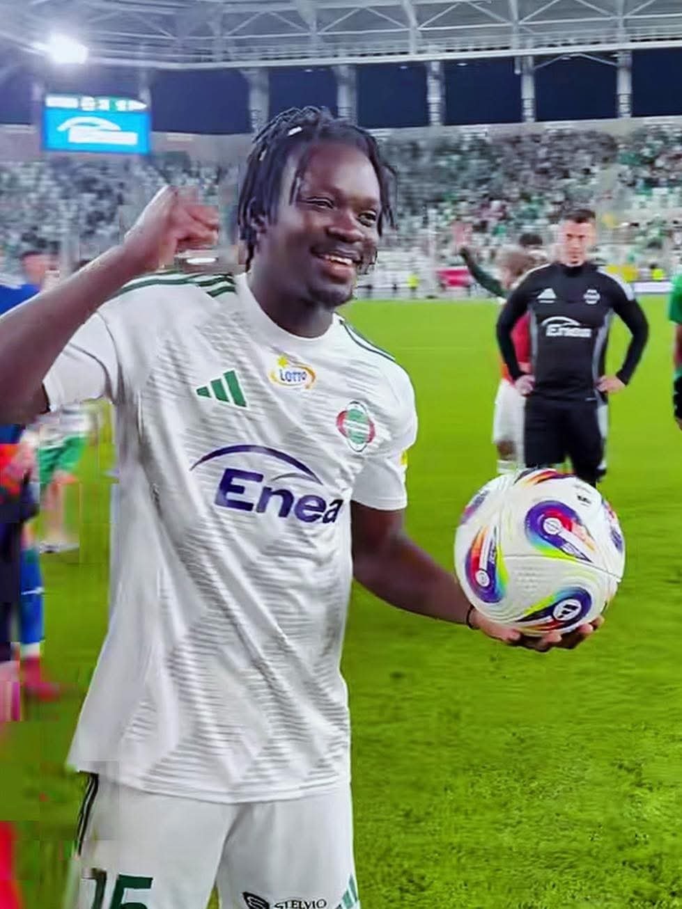 ABDOUL FESSAL TAPSOBA : RÉSISTER QUAND TOUT S'EFFONDRE